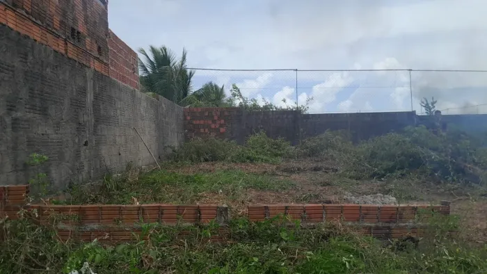 Terreno 10x15 próximo ao portal do sol 