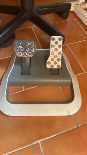 Volante e acelerador Xbox 360