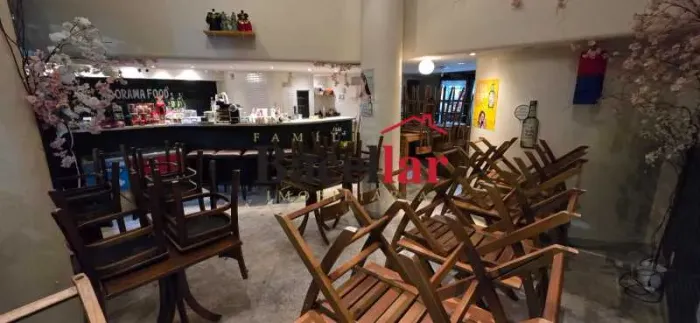 Excelente ponto comercial Lagoa Rj podendo ser utilizado para diversas atividades