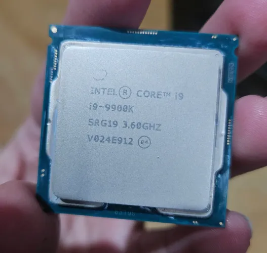 Processador Intel Core i9-9900K 3.600GHz