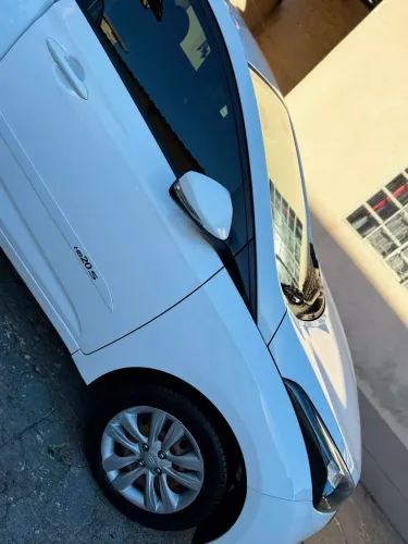 Hyundai HB20S C.plus/c.style1.0 Flex 12V Mec. 4P 2019