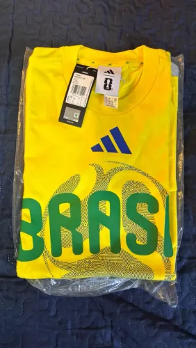 Camiseta Adidas Brasil Unissex Tamanho M