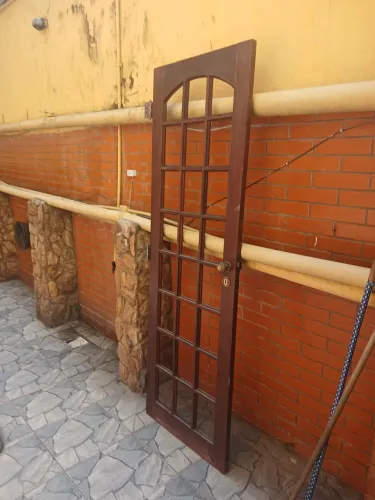 PORTA COLONIAL DE MADEIRA MACIÇA 