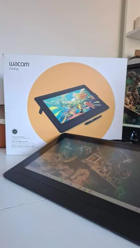 Wacom Cintiq 16 Mesa Digitalizadora - Estado de Nova