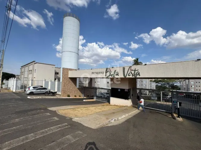 Apartamento com 2 dormitórios para alugar, 47 m² por R$ 1.550/mês - Residencial Bela Vista