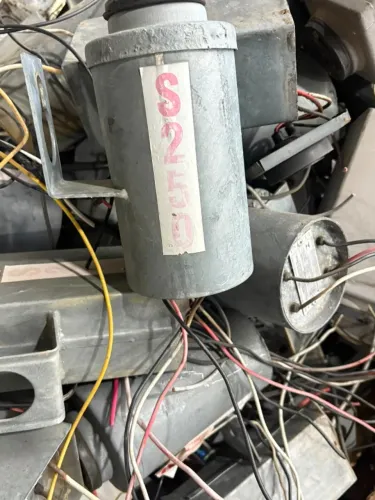 Materiais elétricos usados
