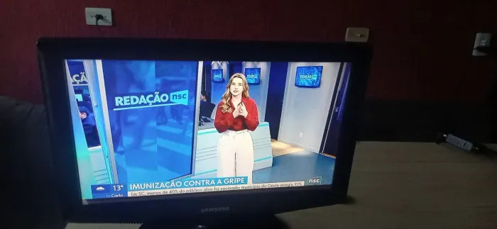 Tv Samsung 22 Polegadas funcionando 