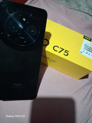 Vendo celular poco c75