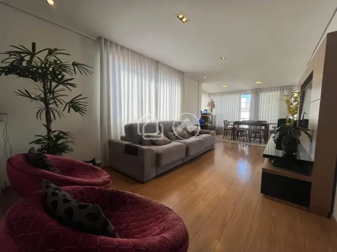 EXCELENTE COBERTURA PARA VENDA NO PRADO - 179M²