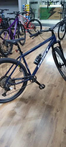 Bike FIRST - Aro 29 - Deore 12v - Praticamente Nova.