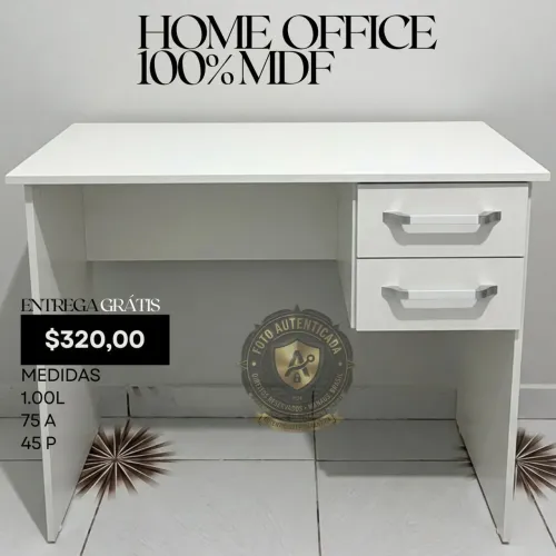 Escrivaninha em MDF disponível 