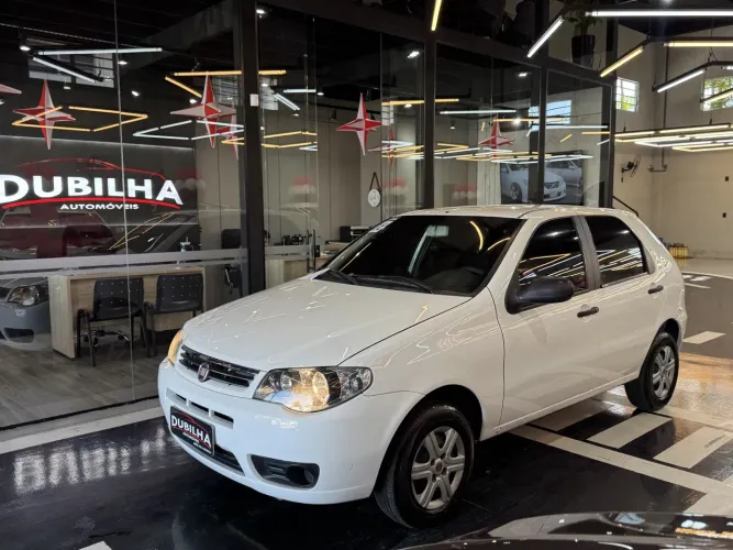 Fiat Palio Celebration 1.0 Fire Flex 8V 4P 2016