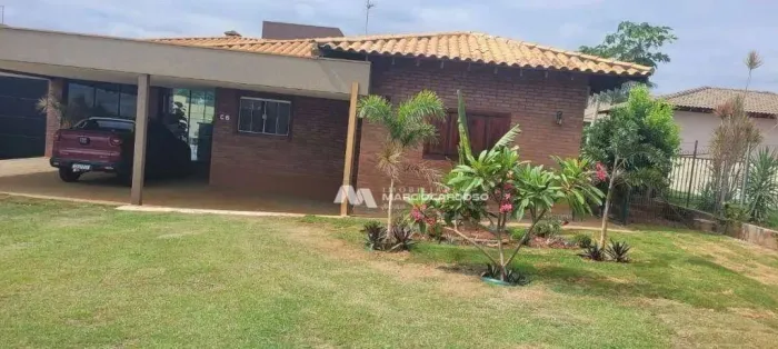 Rancho com 4 dormitórios à venda, 340 m² por R$ 1.550.000,00 - Condomínio Terra da Barra -