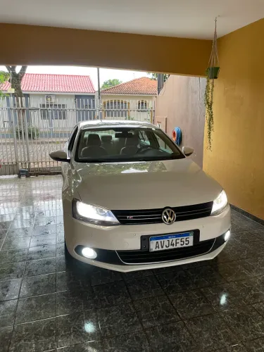Volkswagen Jetta Highline 2.0 TSI 16V 4P Tiptronic 2013