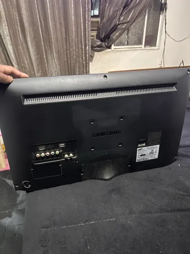 ? TV Samsung 32 Polegadas - Funcionando Perfeitamente