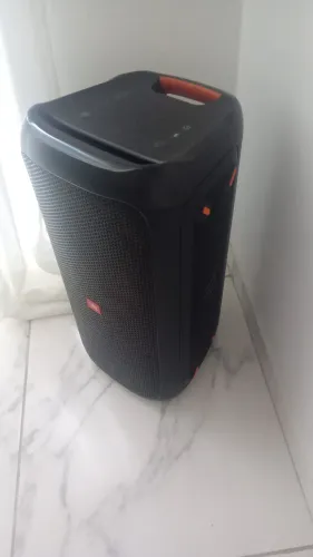 Jbl Paty box 100 950 reais