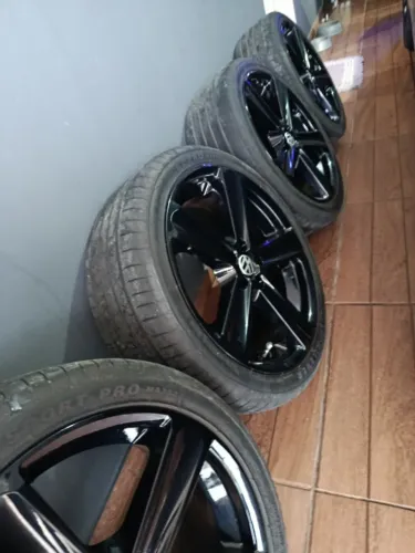 Rodas aro 18 5 pontas 5x110 e 5x112 furação com pneus novos 225/40 R18