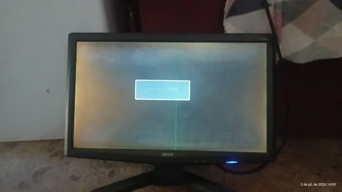 Vem de monitora retirada de peças