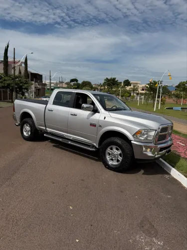 Ram 2500 Laramie 6.7 TDI CD 4X4 Diesel 2012