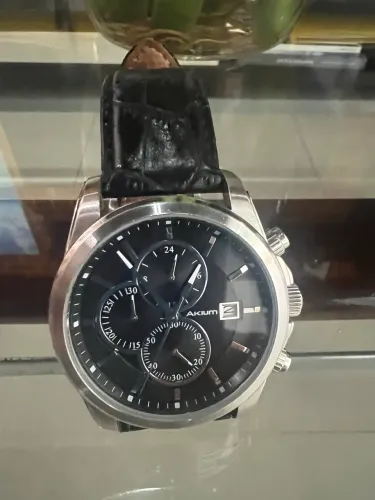 Relógio Masculino Akum Pulseira de Couro Preta