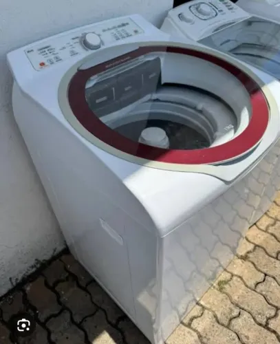 Máquina de lavar Brastemp