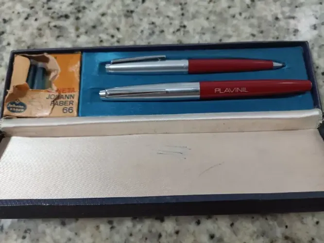 Caneta Johann Faber Modelo 66 tampa de aço