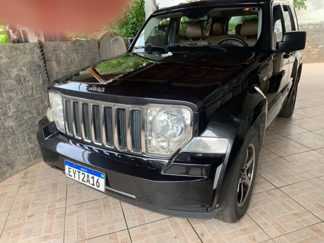 Jeep Cherokee Limited 3.7 4X4 V6 12V Aut. 2012