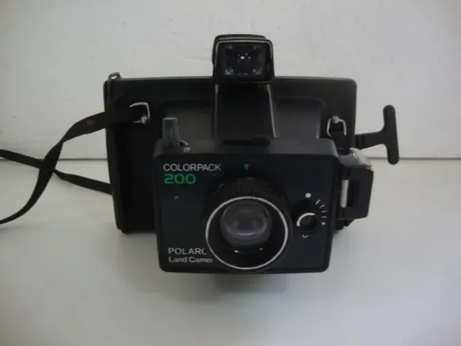 Máquina Fotográfica antiga Polaroid Colorpack 200.