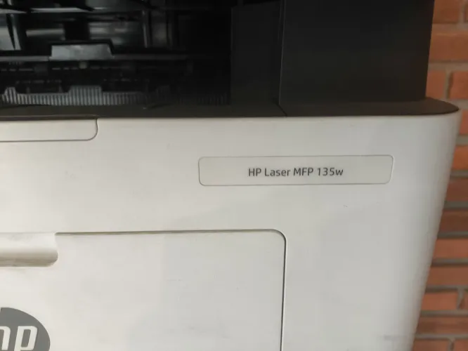 Impressora Hp laser MFP 135w