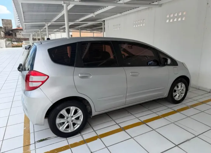 Honda Fit LX 1.4/ 1.4 Flex 8v/16v 5P Aut. 2013