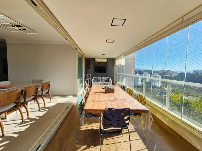 Apartamento com 4 dormitórios à venda, 228 m² por R$ 3.650.000,00 - Alphaville - Santana d