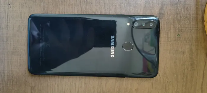 USADO - Samsung Galaxy A20s - 32GB + 3GB RAM