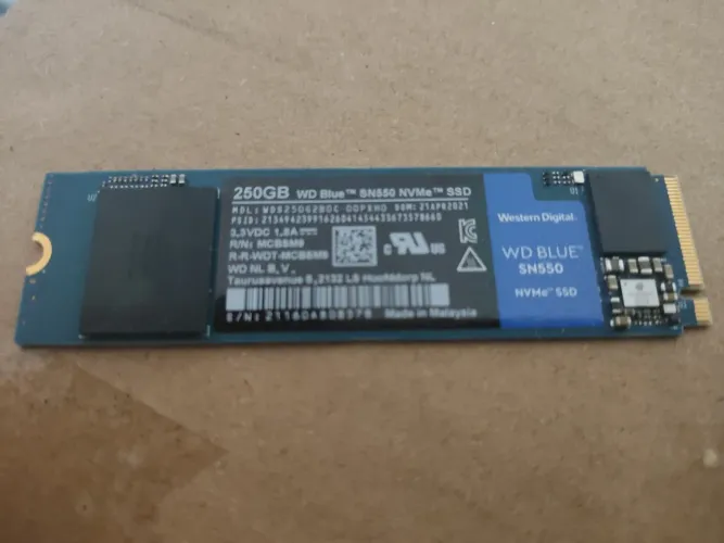 SSD 250gb WD Blue sn550 NVMe
