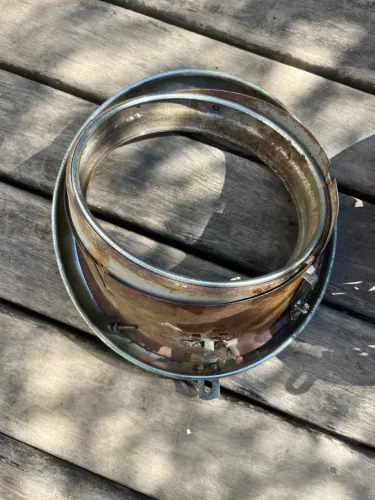 Aros e Carcaça Farol Olhos de Boi Arteb anos 60