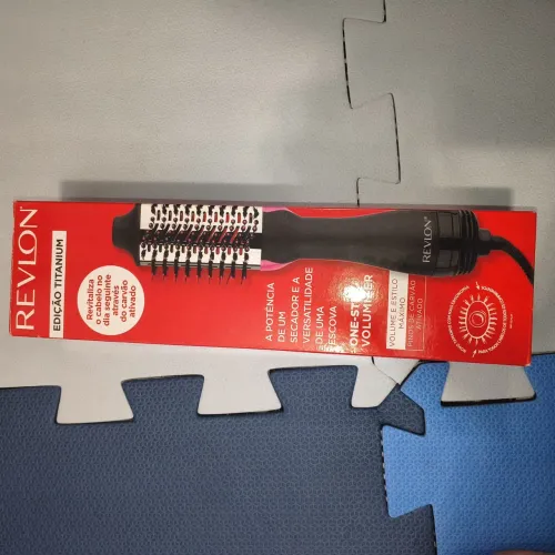 Escova Secadora 1200watts REVLON