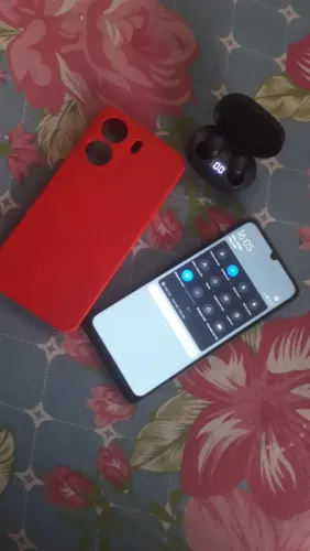 Redimi 13c 256GB 8 RAM NOVO
