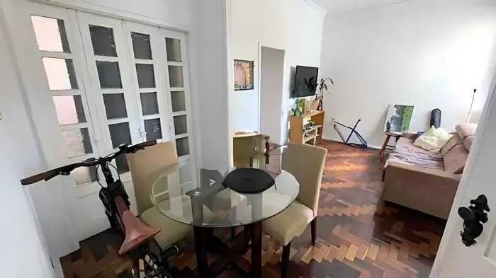 Apartamento : Padrão / Residencial / Humaitá