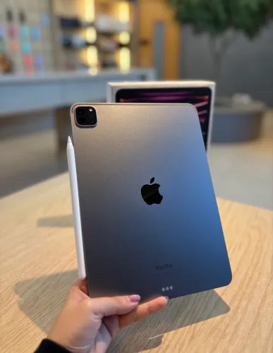 iPad Pro M2 128Gb 11? Cinza + Apple Pencil 2