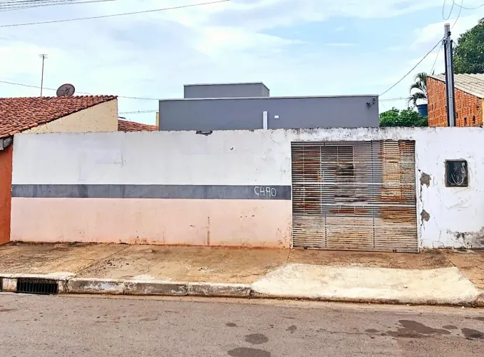 Casa 2 Quartos a Venda Bairro Residencial Coxipó - Cuiabá - MT