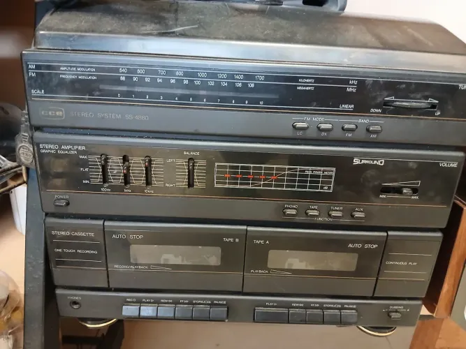 Vendo toca disco antigo 