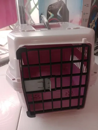 Caixa transportadora de gato pequeno 