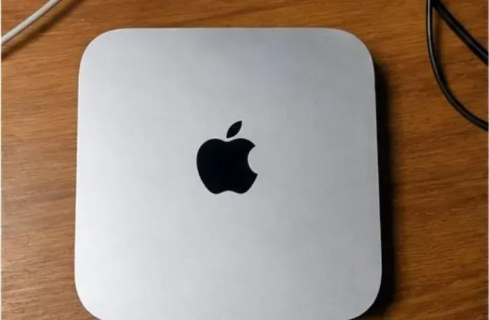 Apple Mac Mini m1 prata - Otimo estado