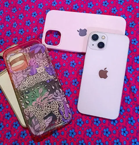 iPhone 13