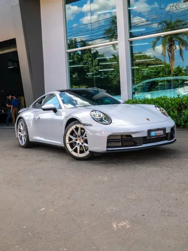 Porsche 911 Carrera Coupe 2025
