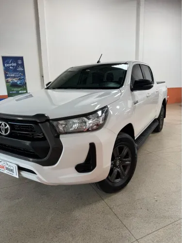 Toyota Hilux CD 4X4 2.8 Diesel Mec. 2022