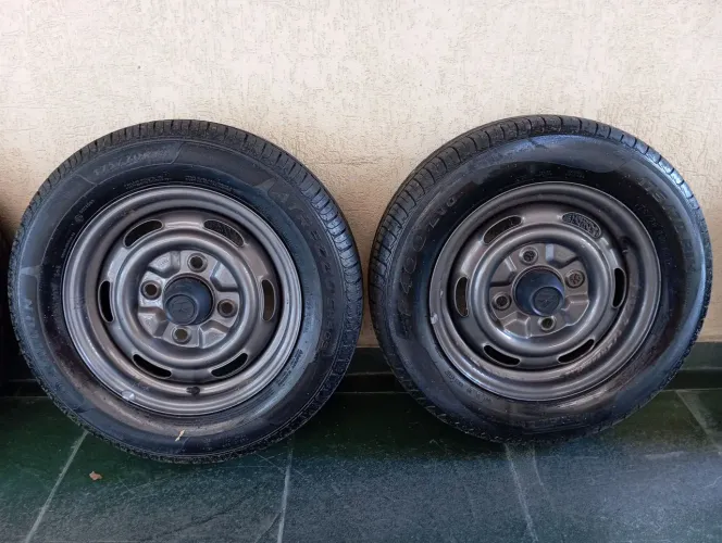 Roda Brasília/Fusca/TL/Variant em ótimo estado