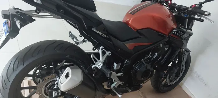 Honda cb 500f