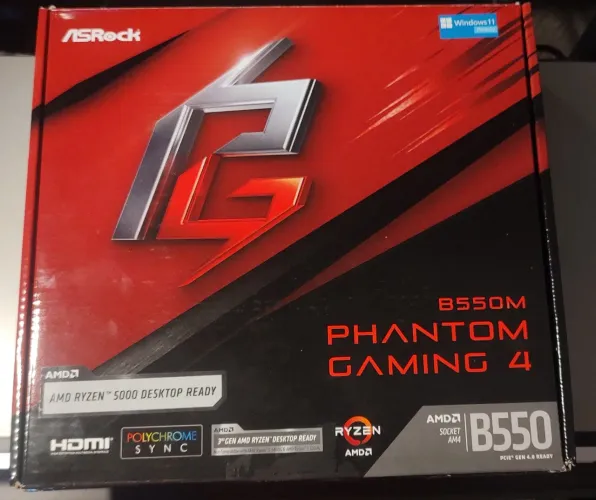 Placa-Mãe ASRock B550M Phantom Gaming 4 - AM4 (2 meses de uso)