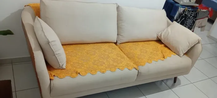 Sofá revestido de couro Bege