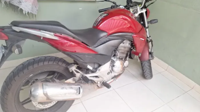 Cb 300 